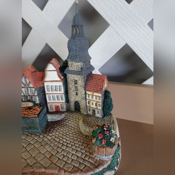 Vintage Hummelsape Scene - Picture 4 of 7